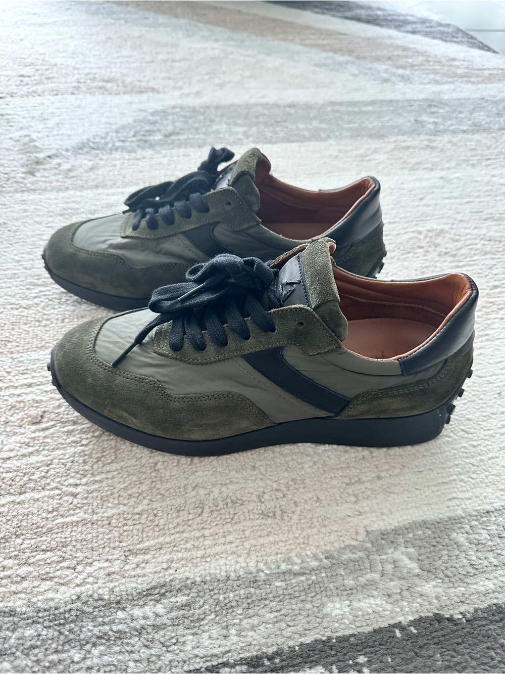 Aquatalia Men’s Maurizio Waterproof Olive Suede Sneakers with Black Accents 10M